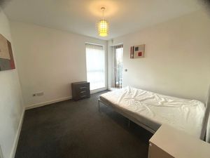 Bedroom- click for photo gallery